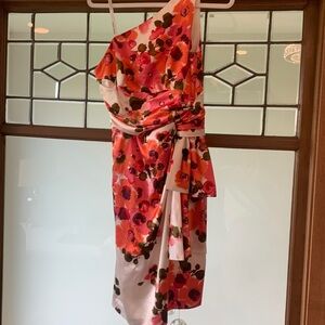 One shoulder Maggy London dress size 8. Floral, summer event dress.
